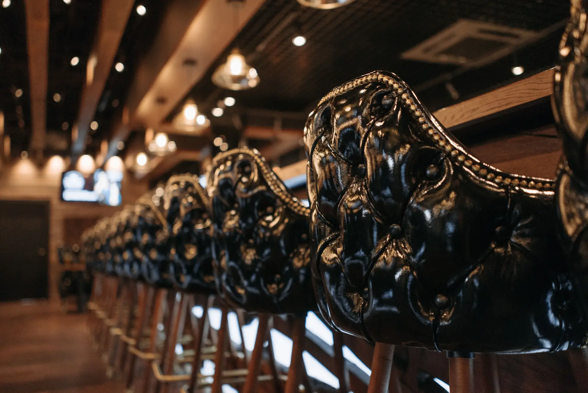 Elegant leather bar stools